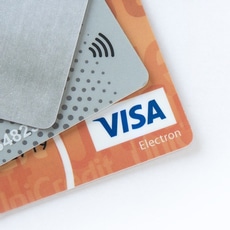Blippa med kortet eller mobilen för snabba och smidiga betalningar